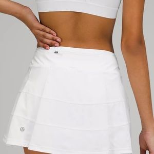 White lulu lemon tennis skirt